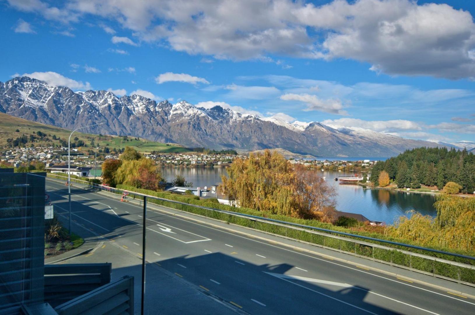 Pure Retreat Lake Views Distretto di Distretto di Queenstown Esterno foto