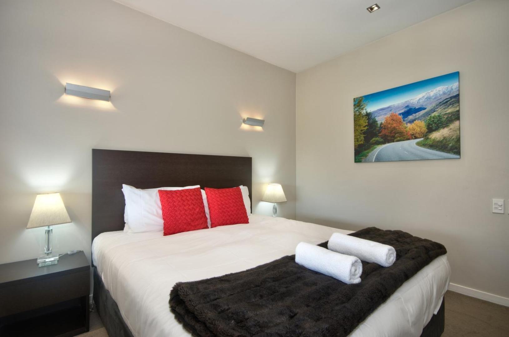 Pure Retreat Lake Views Distretto di Distretto di Queenstown Esterno foto